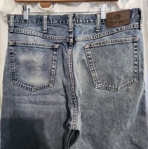 Wrangler Light Blue Relaxed Fit Men's Jeans 36×32